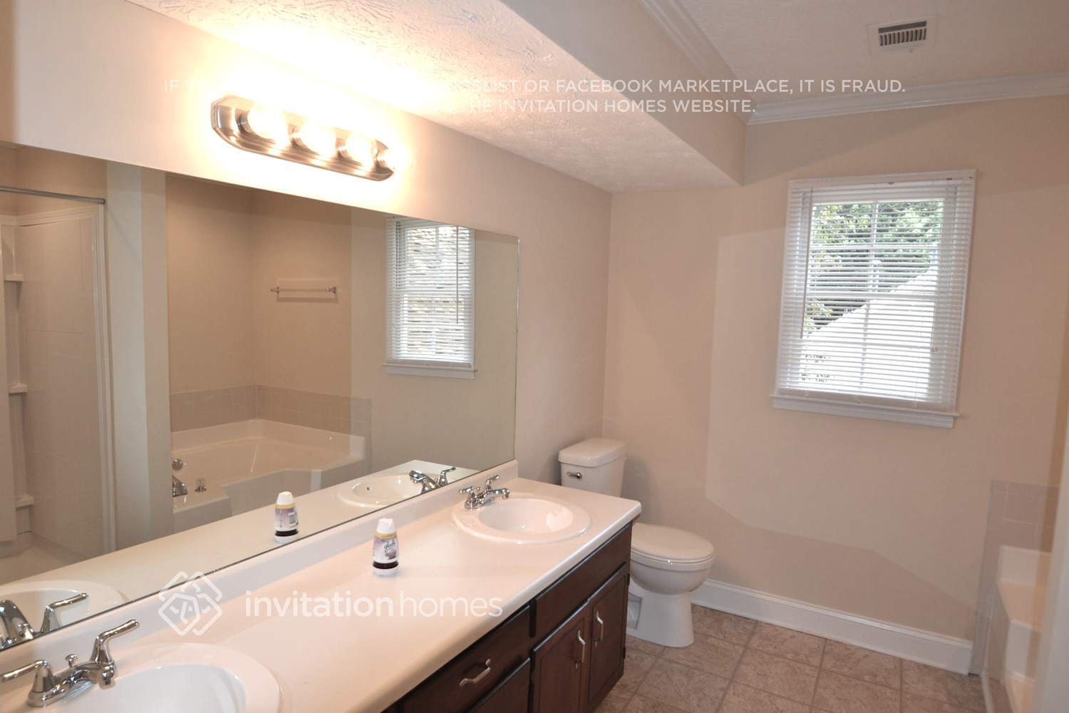 Building Photo - 2870 Spring Ridge Cir
