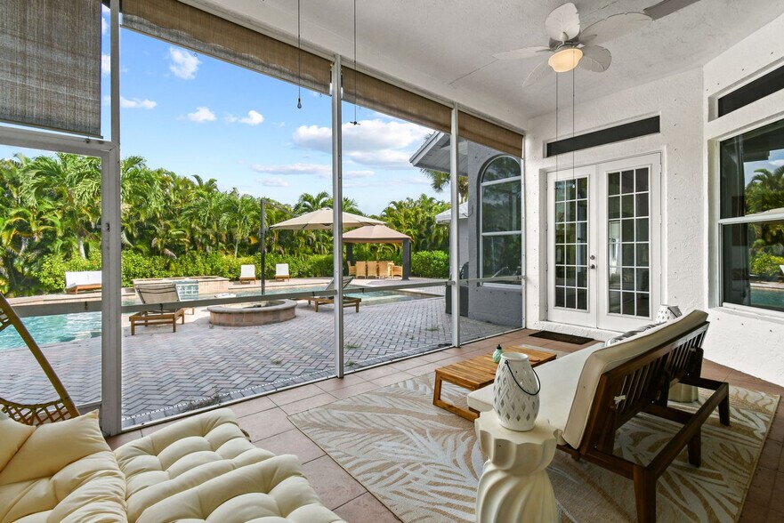 Building Photo - 14155 74th St N