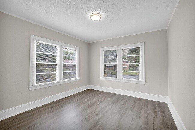 Building Photo - 6418 Sapphire Dr