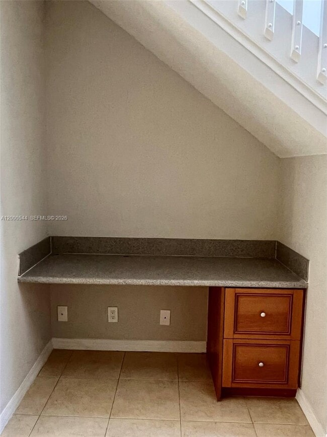 Building Photo - 312 Talia Cir