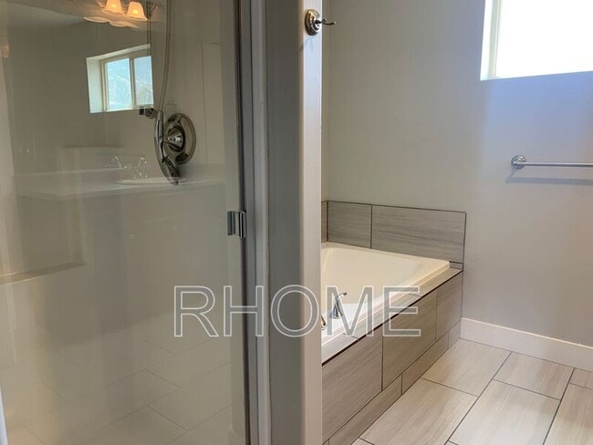 Building Photo - 981 N Apple Seed Ln