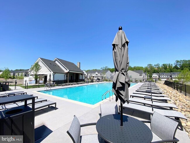 Building Photo - 408 HARTNUP St