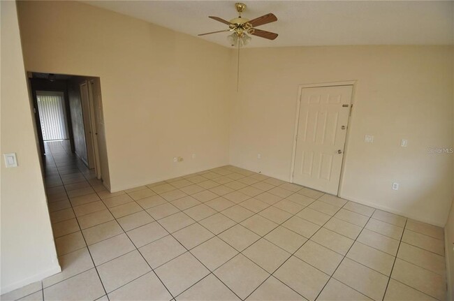 Building Photo - 127 Shannon Dr