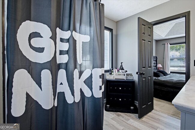 Building Photo - 1459 Bridgewater Branch