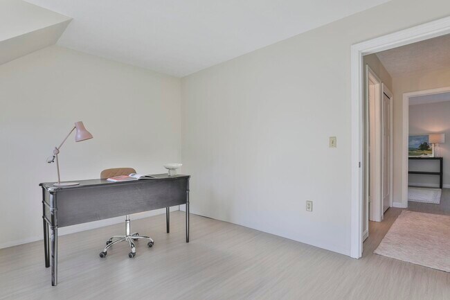 Building Photo - 6 Veterans Rd