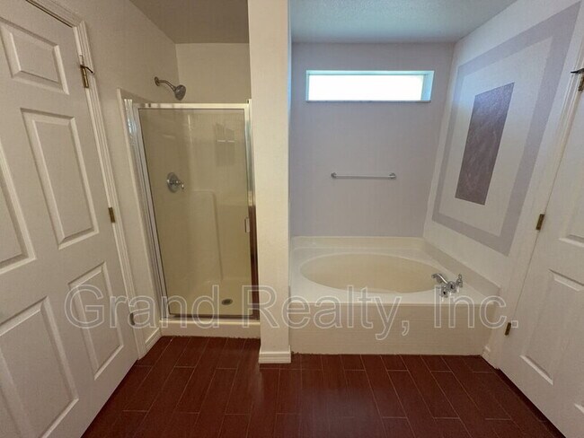 Building Photo - 4857 Makenna Cir