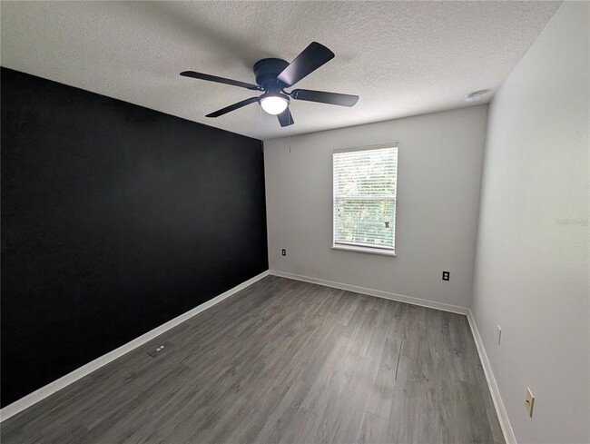 Building Photo - 4547 Ashburn Square Dr