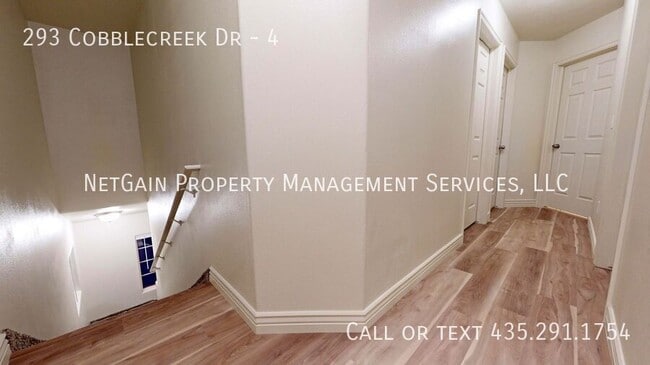 Building Photo - 293 E Cobblecreek Dr