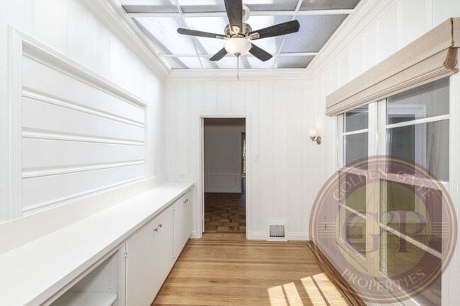 Building Photo - Lone Mountain - 3 BR, 2 BA House 2,185 Sq....