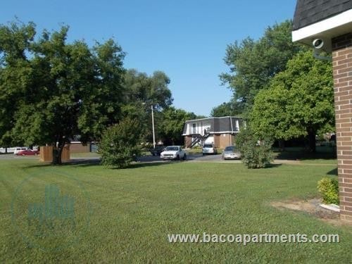 Building Photo - Colonial Village Apartments