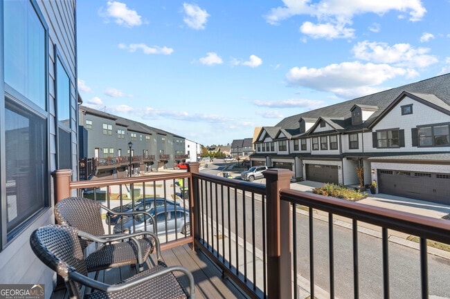 Building Photo - 205 Climbing Ivy Cir