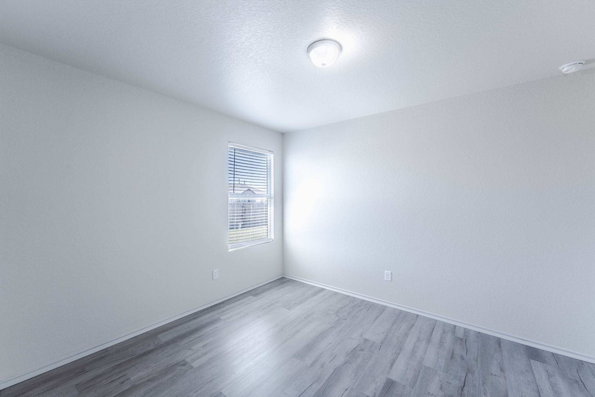 Building Photo - 360 Agave Cir