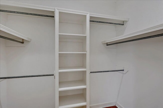 Building Photo - 108 Turnberry Cv