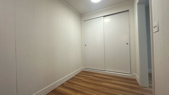 Building Photo - Bend: $2289 Charming 3 Bed 2 Bath Bungalow...