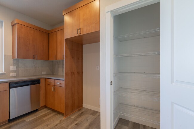 Pantry - 16011 NE 30th St