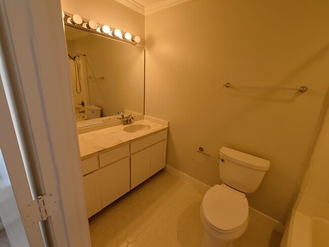 Building Photo - Terrific Rancher with Vaulted Ceiling in Meredith Woods.