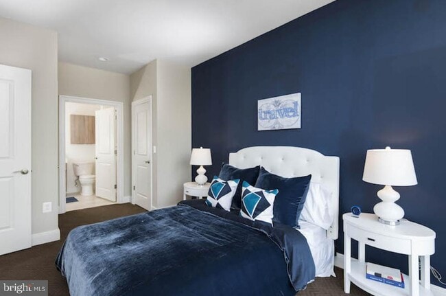 Building Photo - 218 Arch St