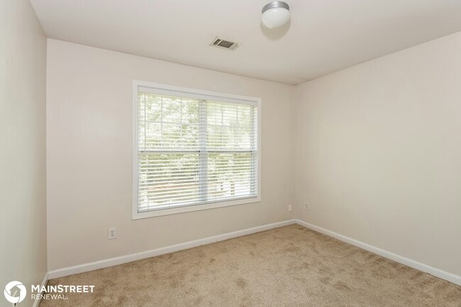 Building Photo - 105 Red Sage Ridge, College Park, GA 30349