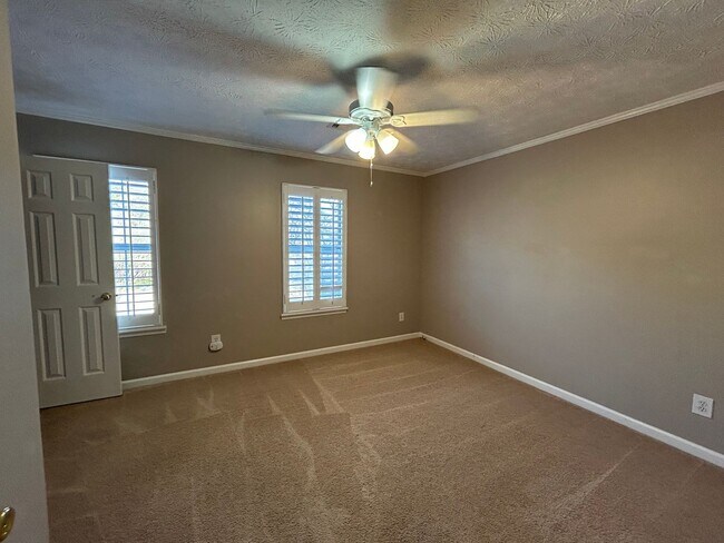 Building Photo - 145 Long Leaf