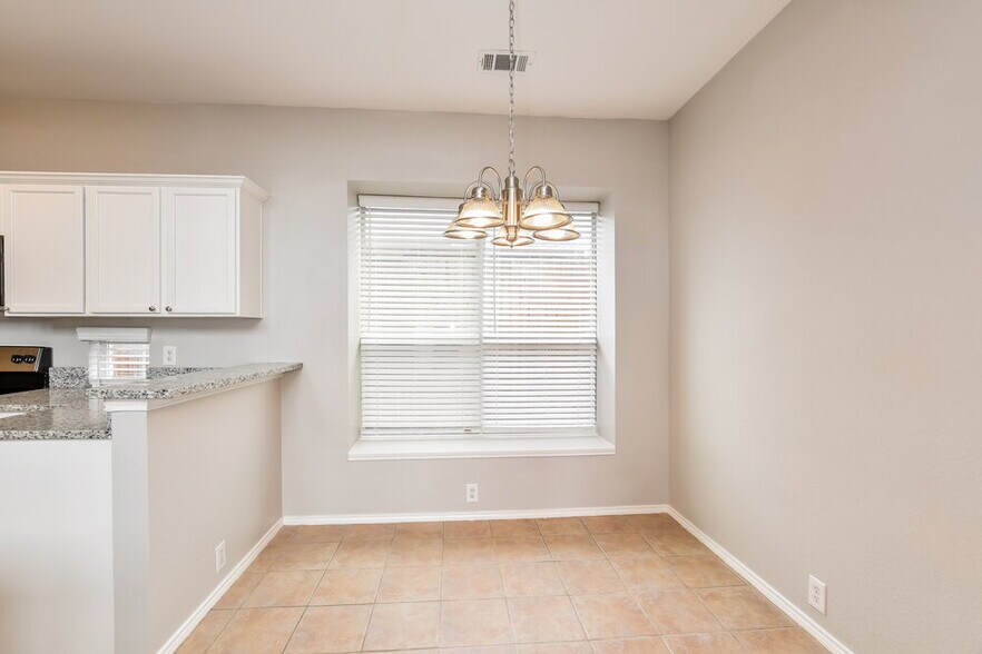 Building Photo - 309 Cobblestone Dr