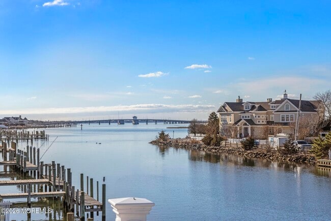 Building Photo - 954 Barnegat Ln