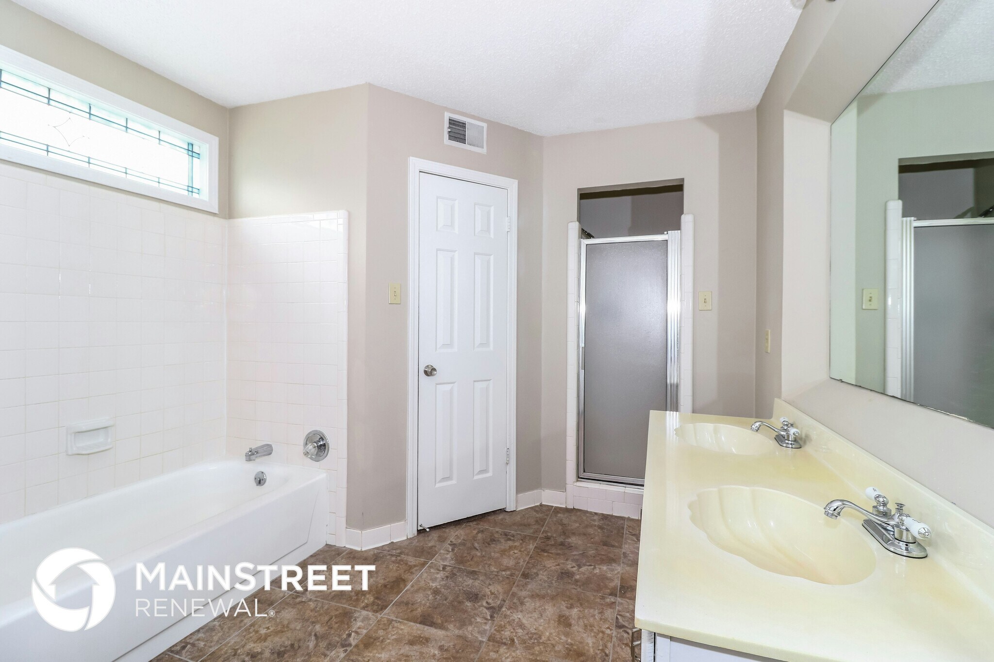 Building Photo - 2219 Nutbush Pl