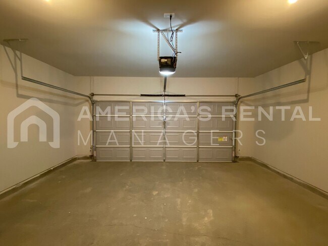 Building Photo - Home for Rent in Odenville, AL! Available to View with 48 Hours Notice!!