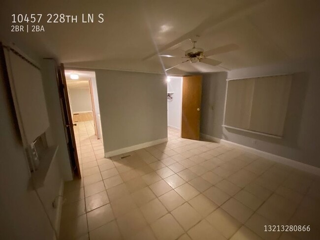 Building Photo - 10457 S 228th Ln