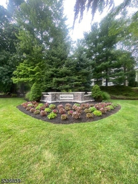 Building Photo - 1123 Brittany Dr
