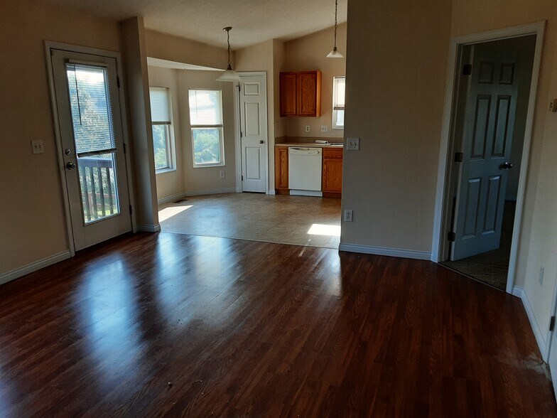 Building Photo - 1308 Galveston Ct
