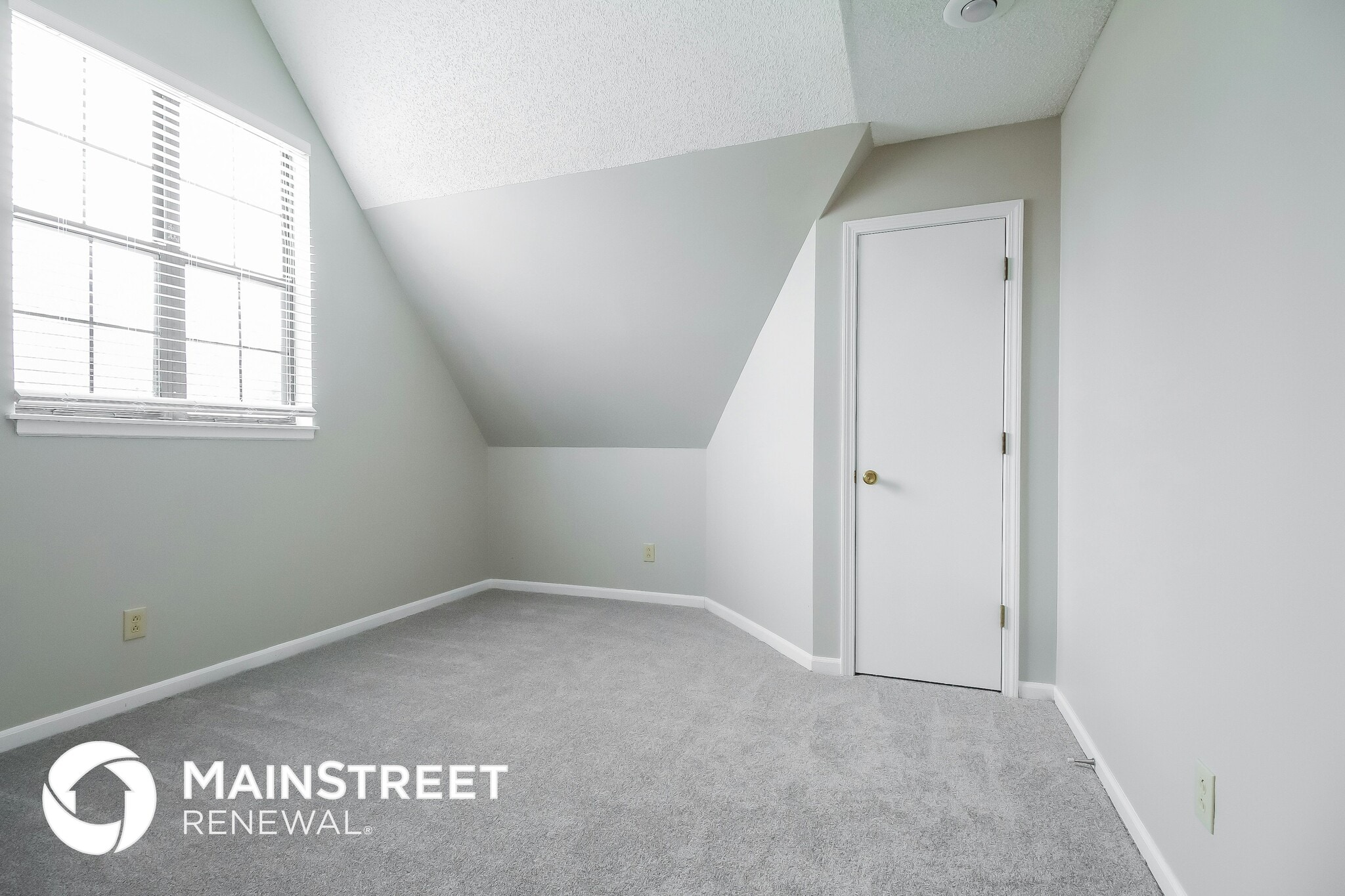 Building Photo - 510 Forestglen Ln