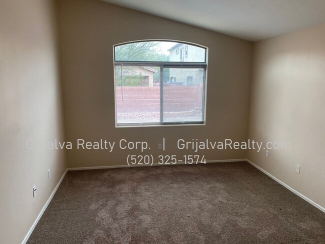 Building Photo - Lovely 3 BD, 2 BA Lennar House for Rent  (Valencia/Alvernon)