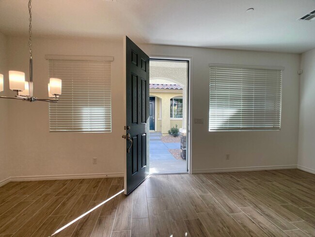 Building Photo - LOVELY TOWNHOUSE FOR RENT - GATED 3 BED 3 ...