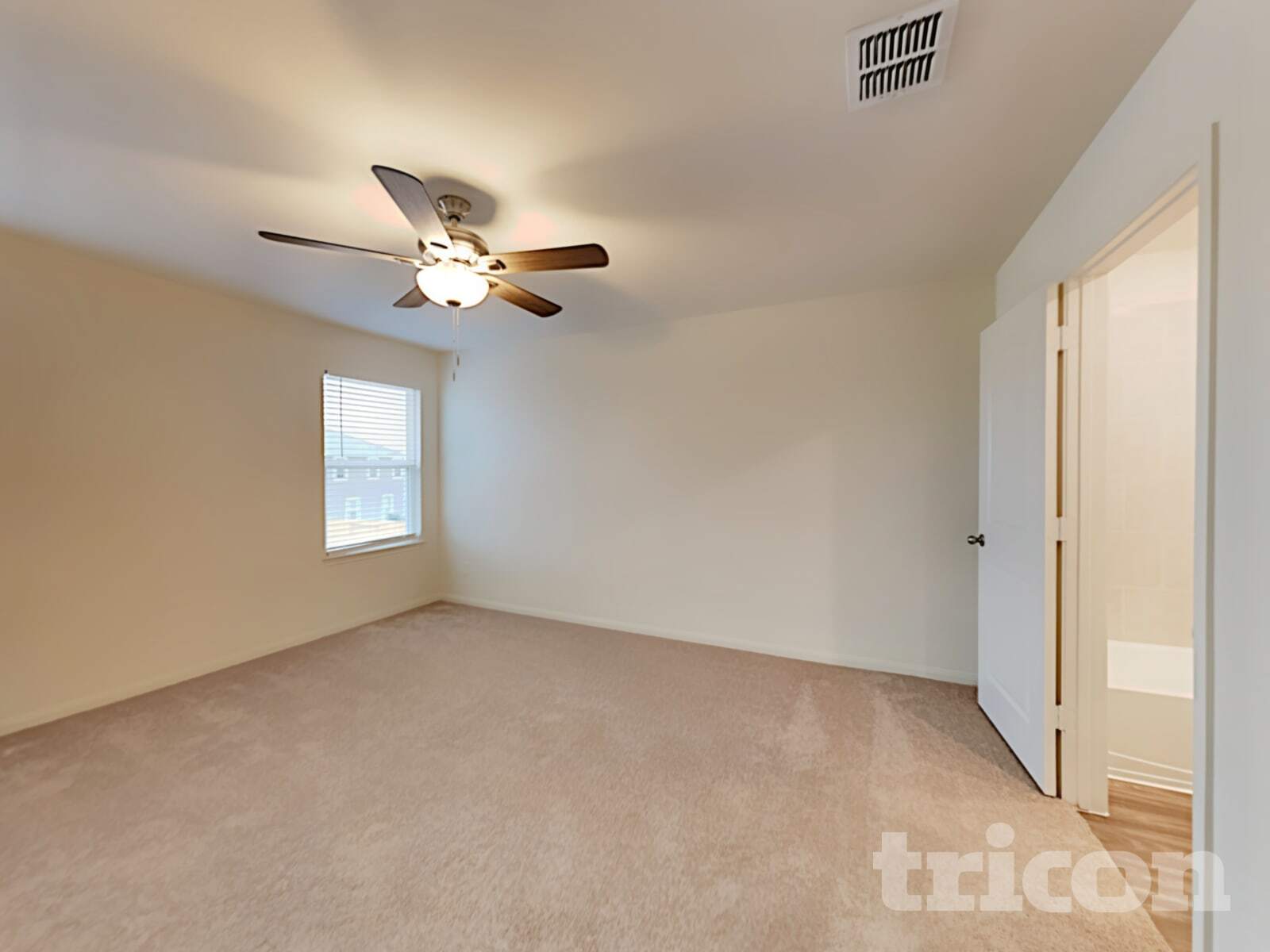 Building Photo - 11750 Davalos Ln