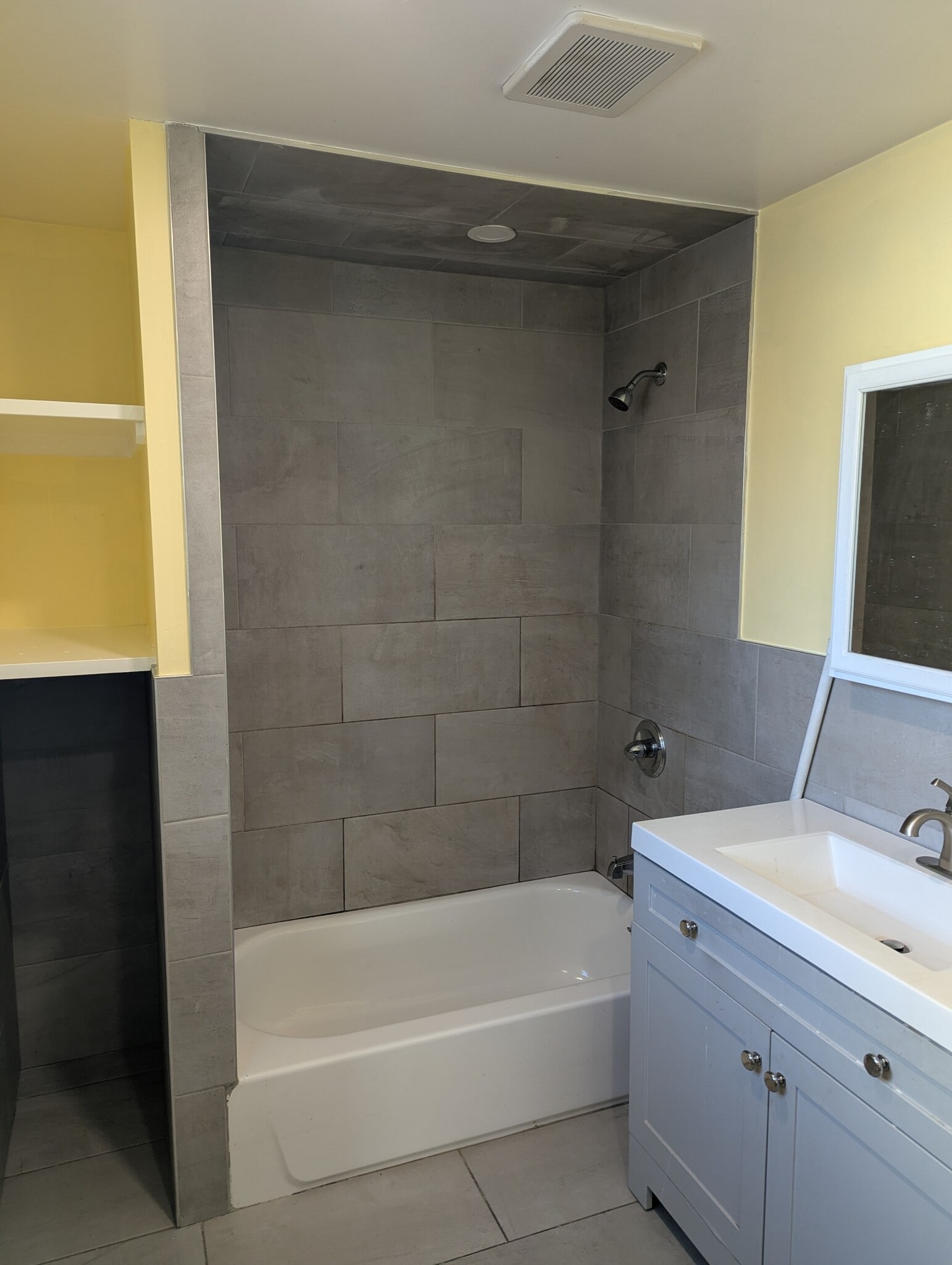 Building Photo - 135 Montgomery Ave