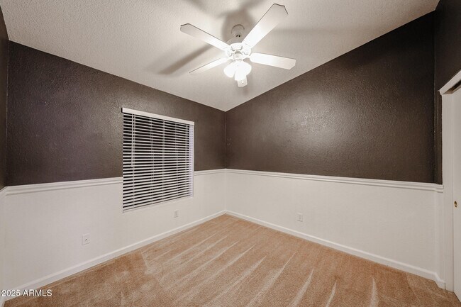 Building Photo - 6209 W Blackhawk Dr