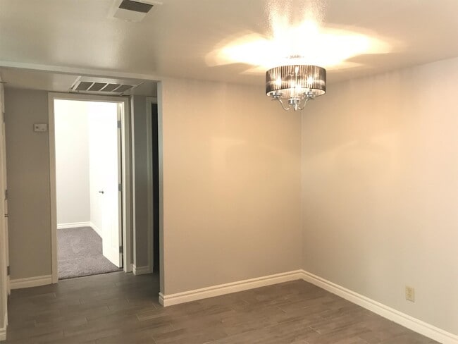 Building Photo - 5160 Indian River Dr