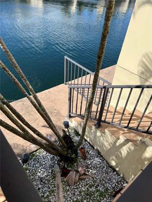 Building Photo - 15516 Sharpecroft Dr