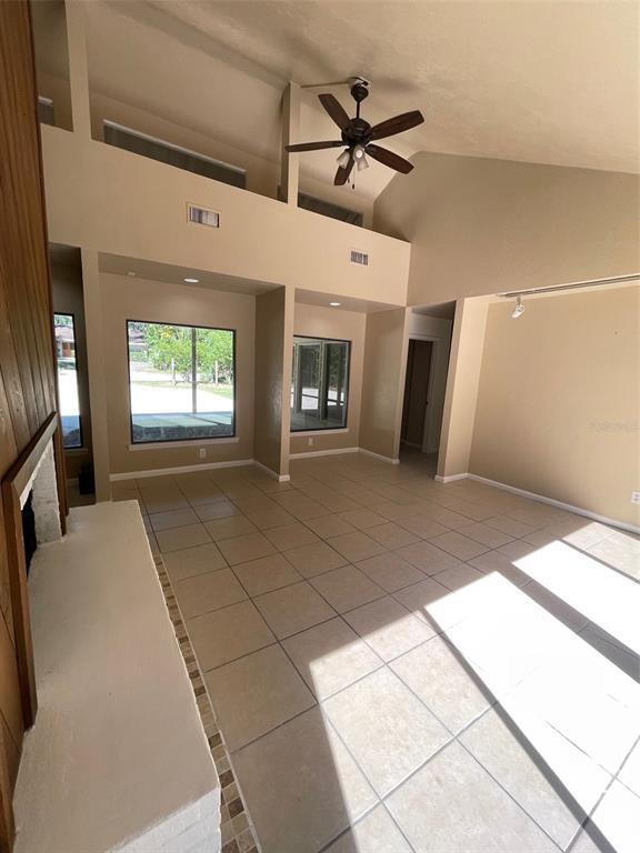 Building Photo - 2001 NW 15 Ave