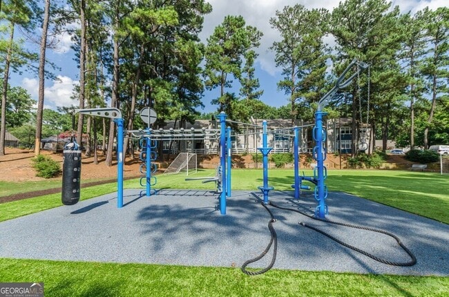 Building Photo - 730 Franklin Dr SE