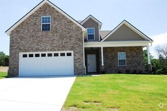 Building Photo - 4BR Home in Fairview – Modern Living on an...