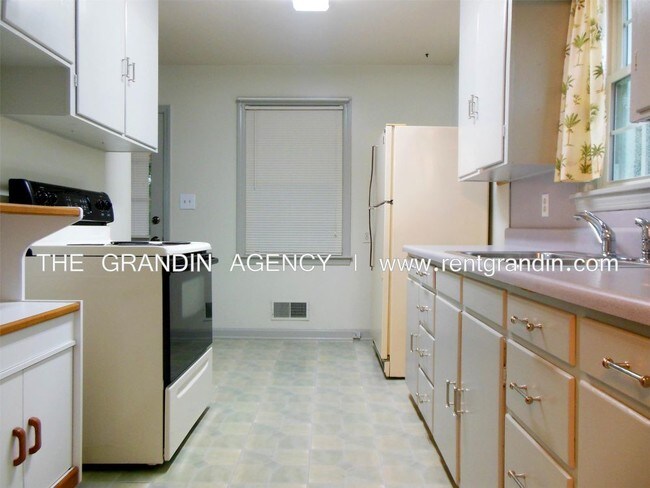 Building Photo - 1437 Gun Club Road Northwest