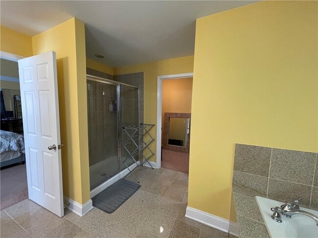 Building Photo - 5408 Spelman Dr