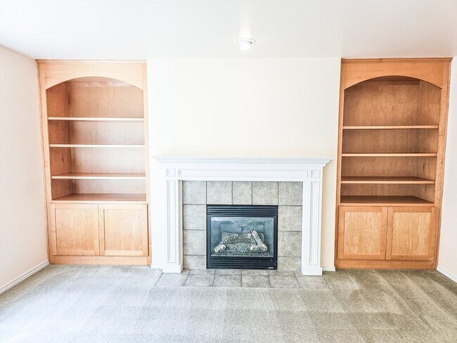 Building Photo - 4424 239th Pl SE