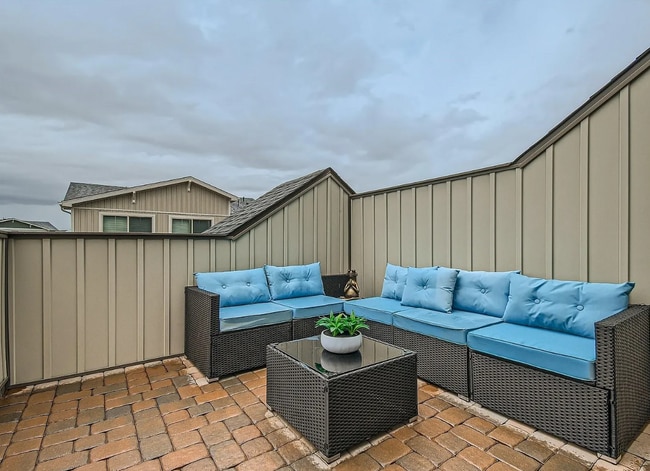 Building Photo - 10003 Yampa Ct