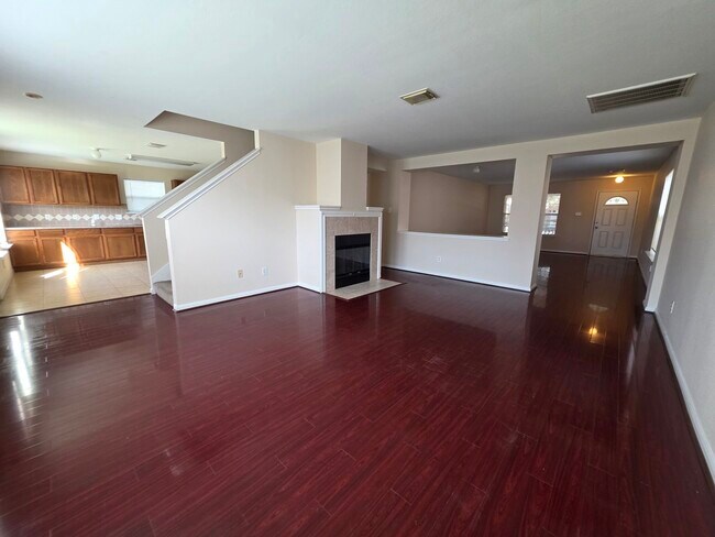 Building Photo - 15127 Blue Creek Ranch Dr