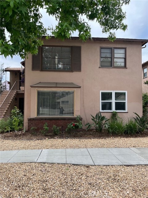 Building Photo - 2121 N Parish Pl