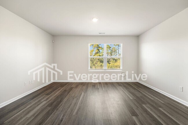 Building Photo - Coming Soon!