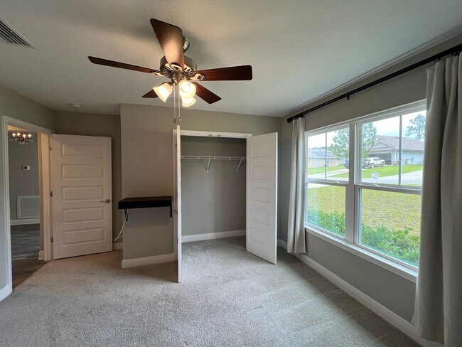 Building Photo - Executive Living