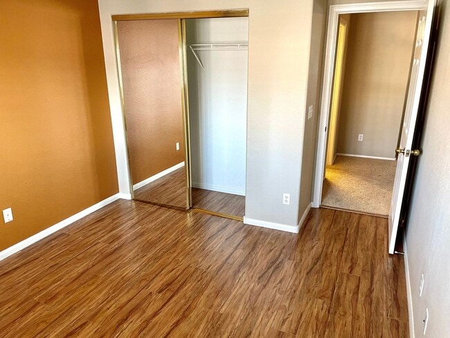 Building Photo - Hidden Gem in Gated Community - Summerlin